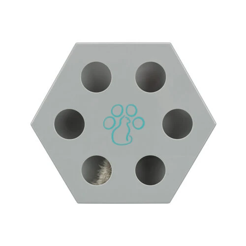 Trixie Turning Feather 1 Trixie Turning Feather